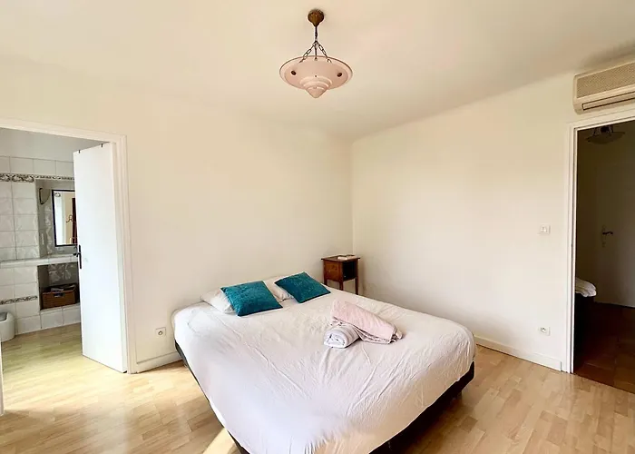 Casamea - 2 Chambres, Vieille Ville,ac, 5min شقة *